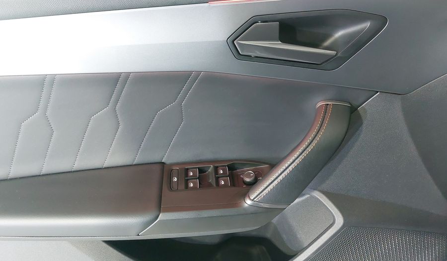 Cupra Leon 2.0 HIGH DCT Hatchback 2022