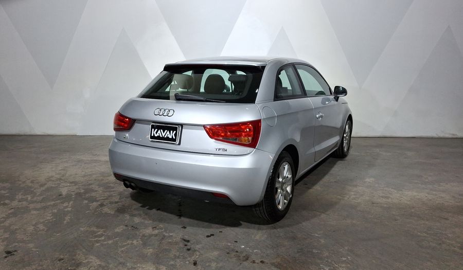 Audi A1 1.4 TFSI COOL S TRONIC Hatchback 2014