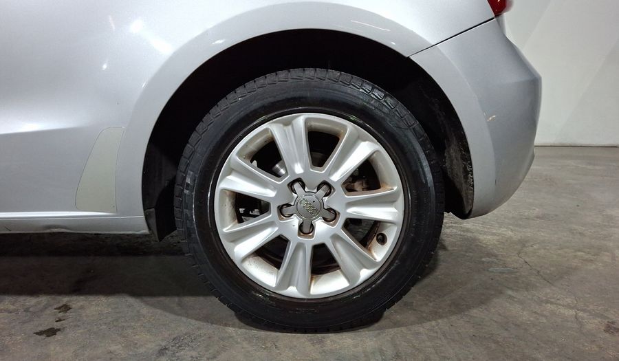 Audi A1 1.4 TFSI COOL S TRONIC Hatchback 2014