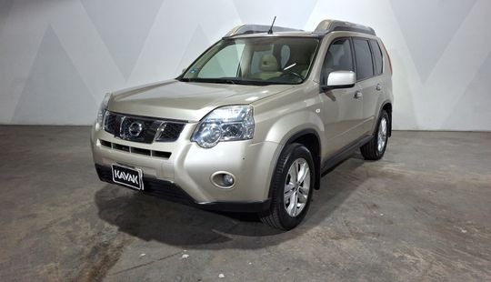 Nissan • X-Trail