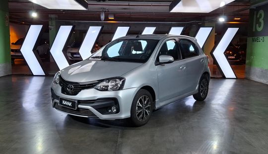 Toyota • Etios