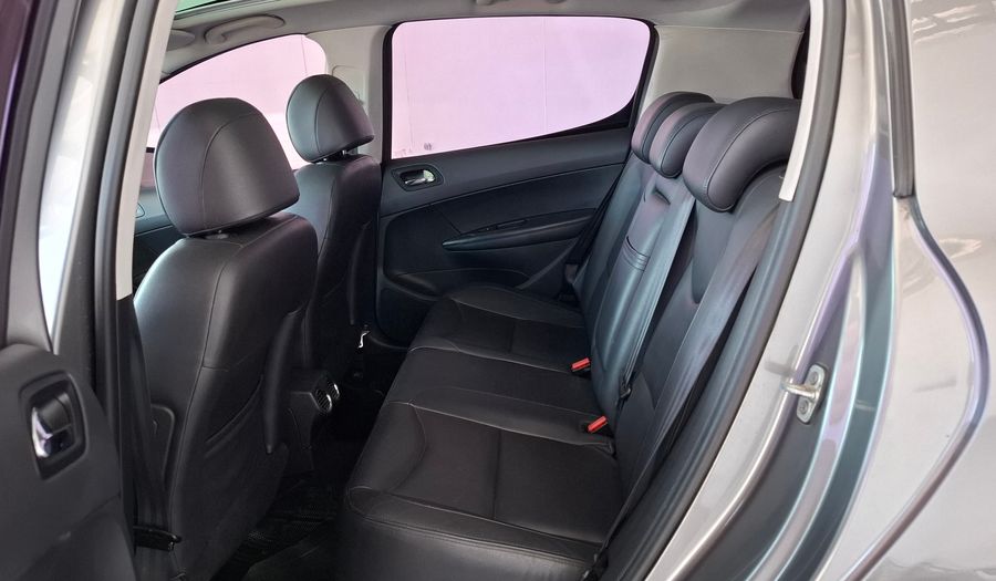 Peugeot 308 2.0 FELINE Hatchback 2013