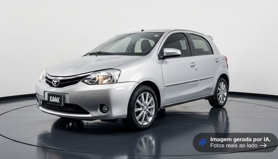 Toyota • Etios