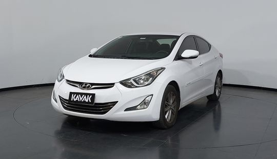 Hyundai • Elantra