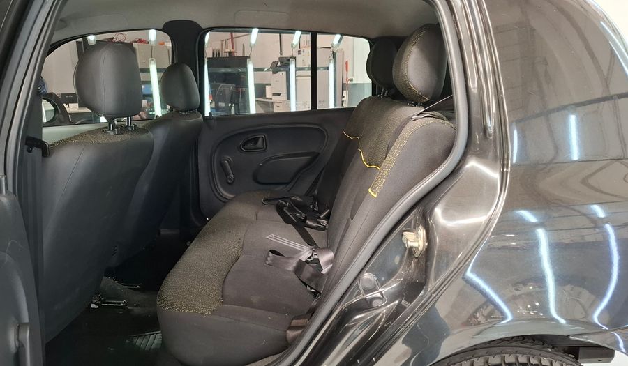 Renault Clio 1.1 MIO CONFORT PLUS ABC Hatchback 2013