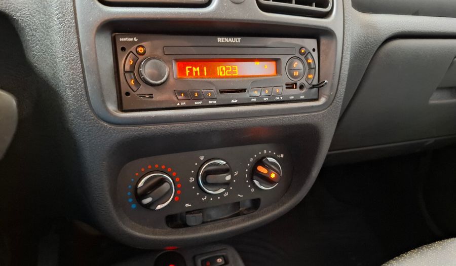 Renault Clio 1.1 MIO CONFORT PLUS ABC Hatchback 2013