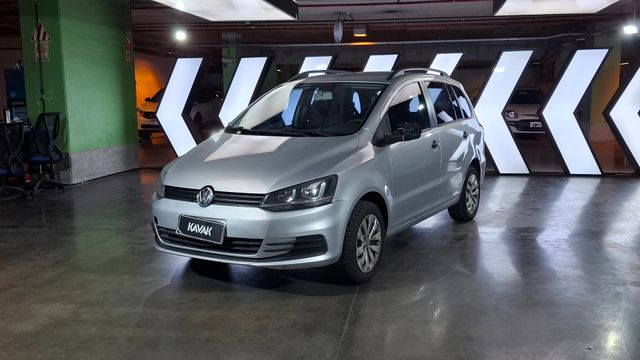 Volkswagen Suran 1.6 COMFORTLINE