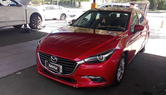 Mazda • Mazda 3