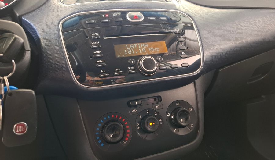 Fiat Punto 1.4 ATTRACTIVE 5P Hatchback 2014