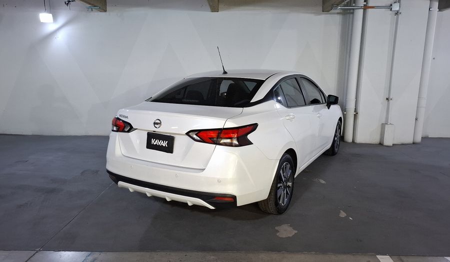 Nissan Versa 1.6 ADVANCE CVT Sedan 2022