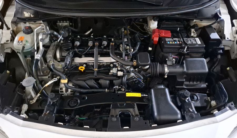 Nissan Versa 1.6 ADVANCE CVT Sedan 2022