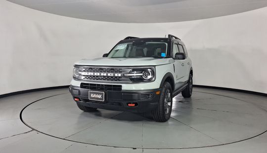 Ford • Bronco Sport