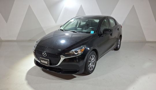 Mazda • Mazda 2