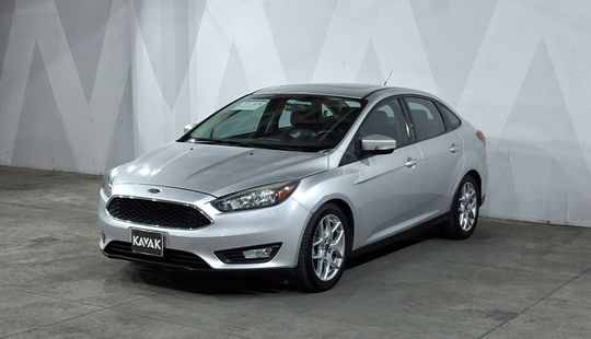 Ford • Focus