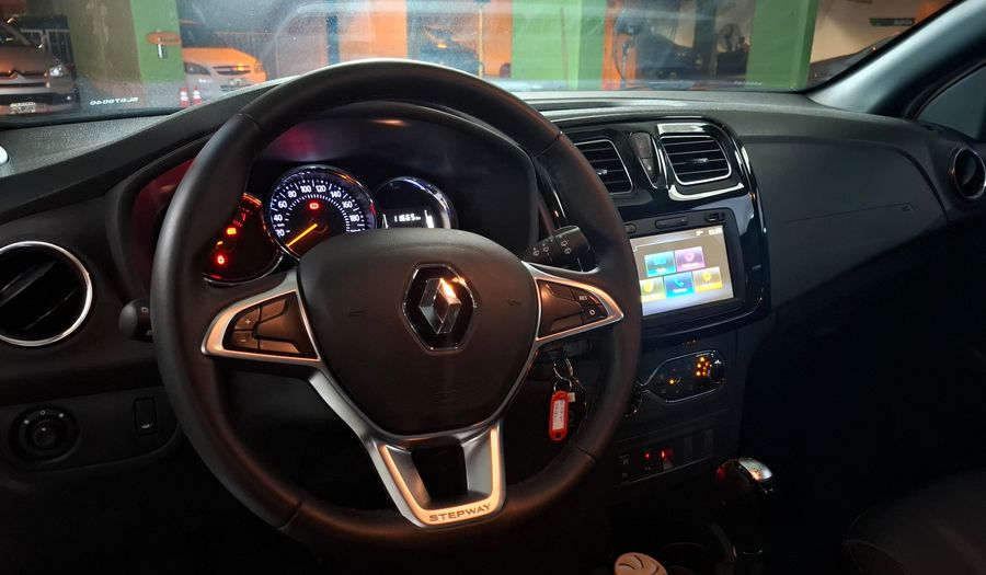 Renault Sandero Stepway 1.6 INTENS CVT Hatchback 2024