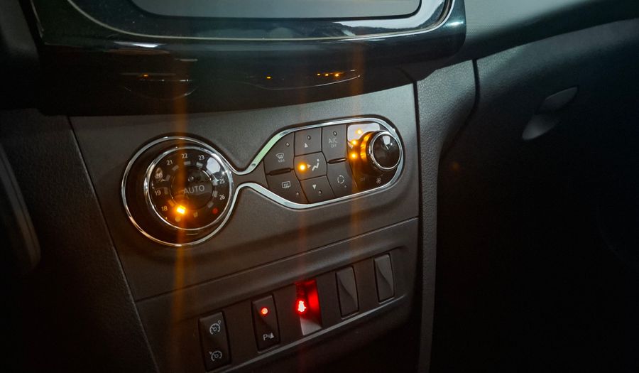 Renault Sandero Stepway 1.6 INTENS CVT Hatchback 2024