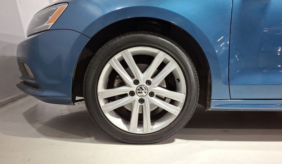 Volkswagen Jetta 2.5 SPORTLINE TIP. Sedan 2016