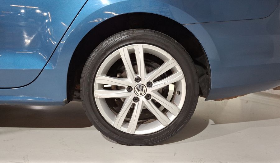 Volkswagen Jetta 2.5 SPORTLINE TIP. Sedan 2016