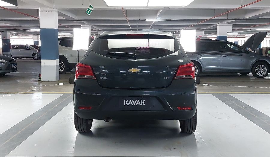 Chevrolet Onix 1.4 SPE/4 ECO LTZ AUTO Hatchback 2018