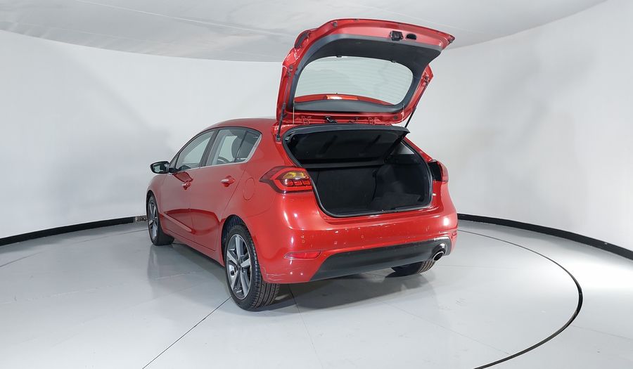 Kia Forte 2.0 SX MT Hatchback 2017