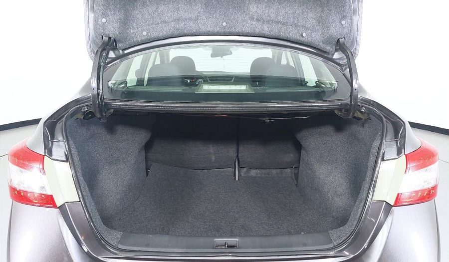 Nissan Sentra 1.8 ADVANCE CVT Sedan 2015