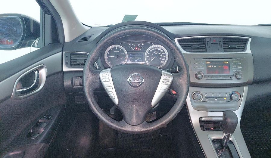 Nissan Sentra 1.8 ADVANCE CVT Sedan 2015
