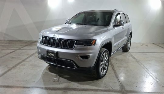 Jeep • Grand Cherokee