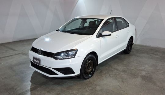 Volkswagen • Vento