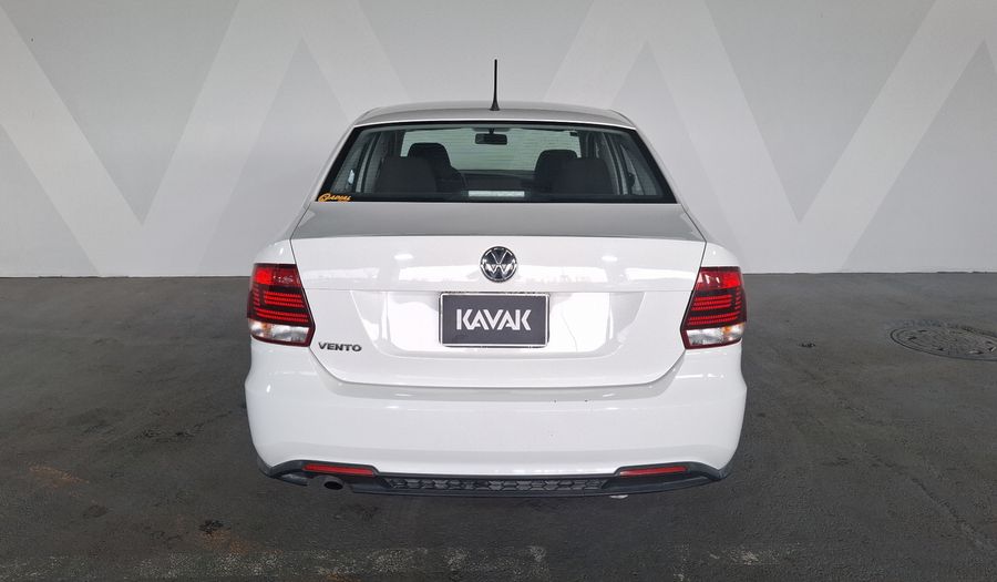 Volkswagen Vento 1.6 STARTLINE Sedan 2022