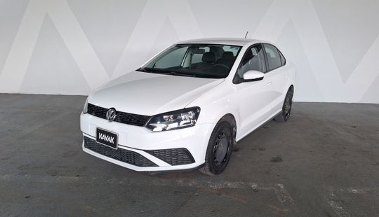 Volkswagen • Vento