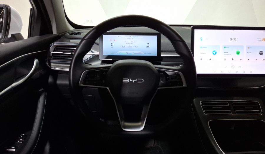 Byd King 1.5 PHEV DM-I 55KM AUTO Sedan 2025