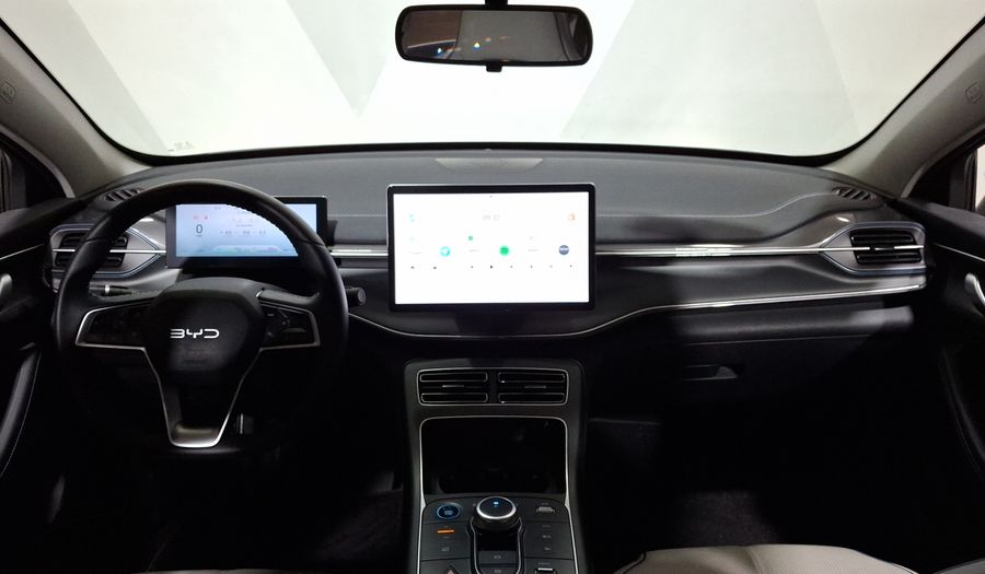 Byd King 1.5 PHEV DM-I 55KM AUTO Sedan 2025