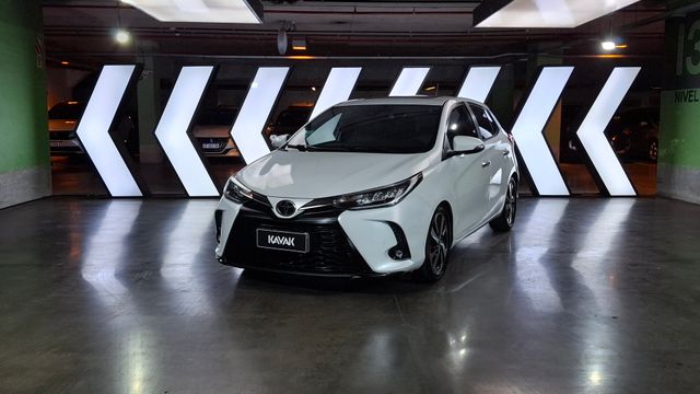Toyota • Yaris