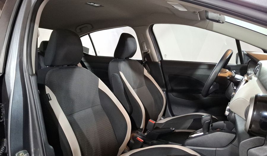 Nissan Versa 1.6 ADVANCE CVT Sedan 2022