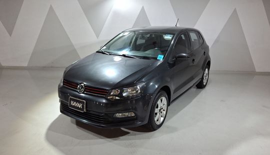 Volkswagen • Polo
