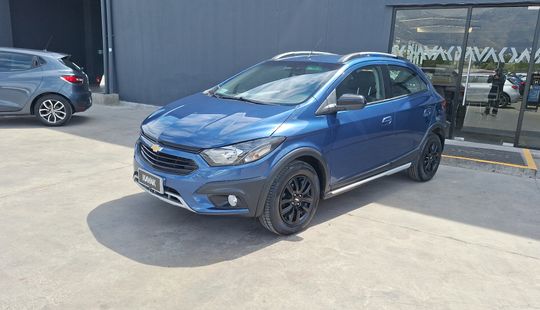 Chevrolet • Onix