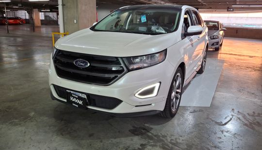 Ford • Edge