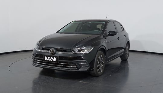 Volkswagen • Polo