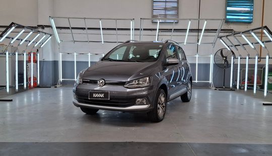 Volkswagen • CrossFox