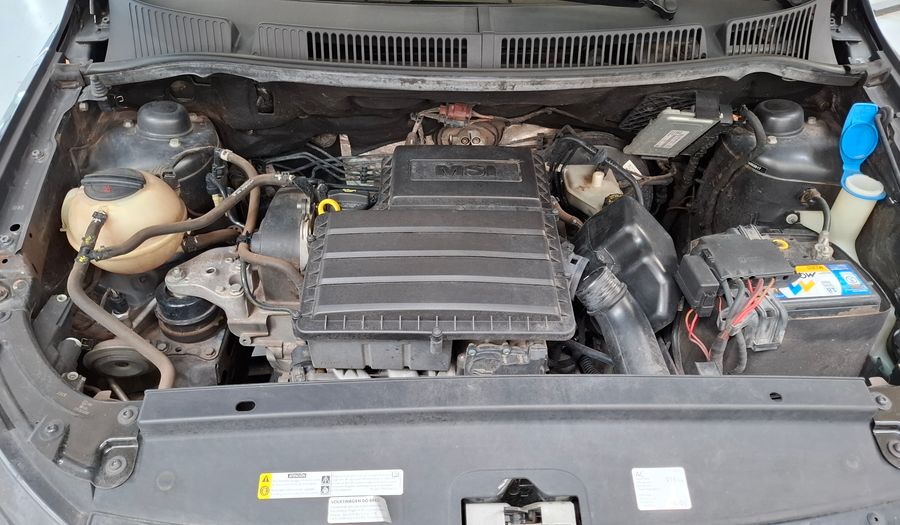 Volkswagen Crossfox 1.6 16V CROSSFOX HIGHLINE Hatchback 2016