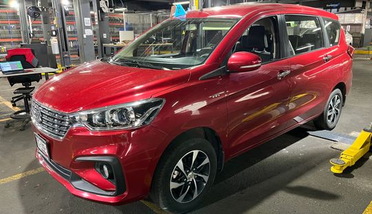 Suzuki • Ertiga