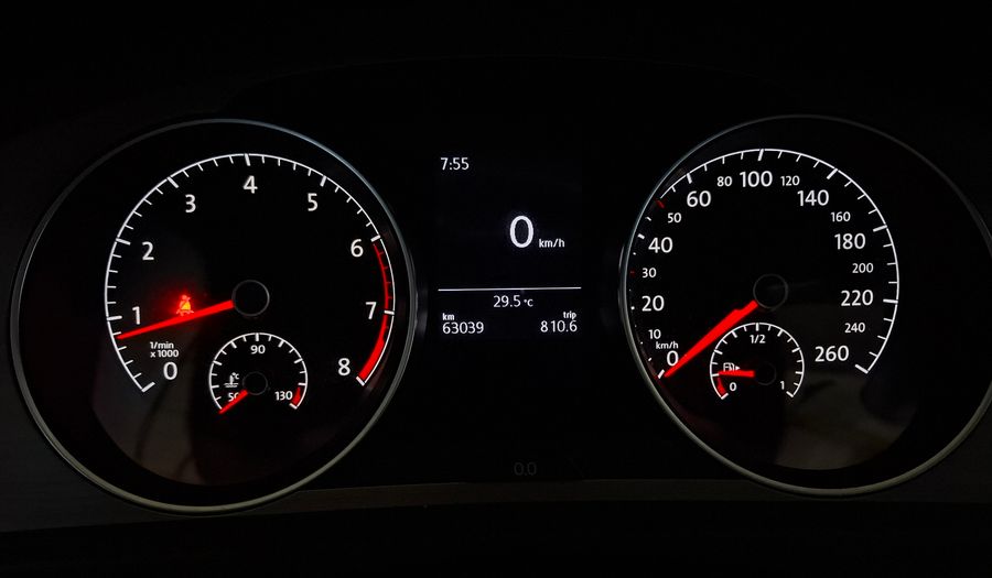 Volkswagen Golf 1.6 MPI TRENDLINE Hatchback 2017