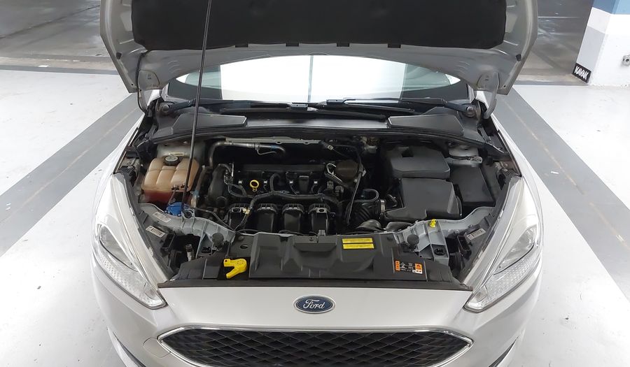 Ford Focus 2.0 SE PLUS SEDAN AT Sedan 2016