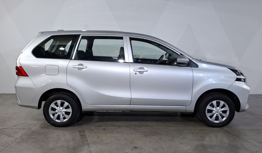 Toyota Avanza 1.5 LE Minivan 2021