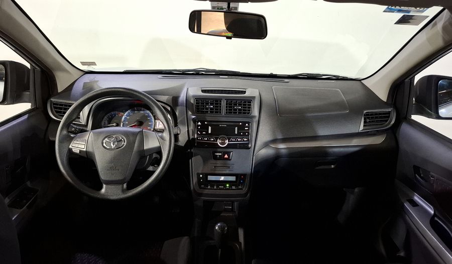 Toyota Avanza 1.5 LE Minivan 2021