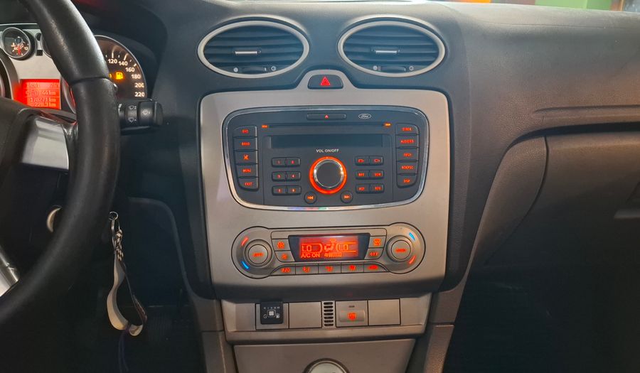 Ford Focus Ii 2.0 TREND PLUS Sedan 2011