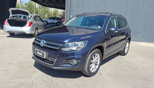 Volkswagen • Tiguan