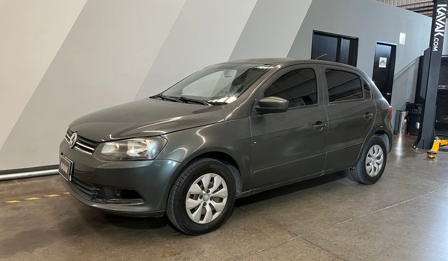 Volkswagen Gol 1.6 CL AC MT Hatchback 2015