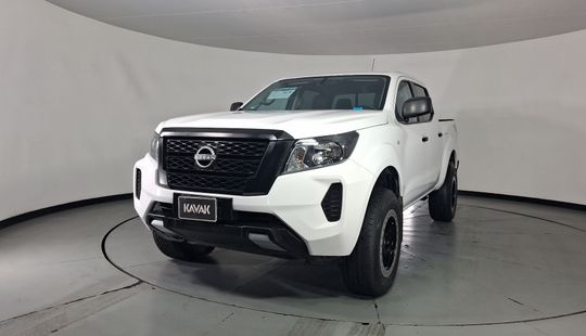 Nissan • Frontier