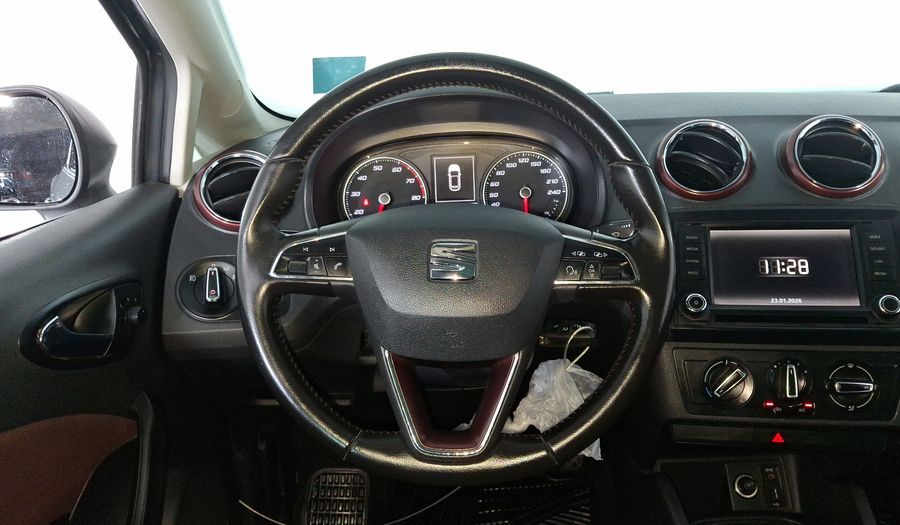 Seat Ibiza 1.6 STYLE MT FULL LINK Hatchback 2016